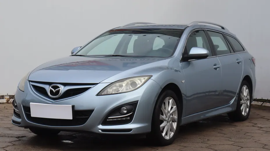 Mazda 6 -
