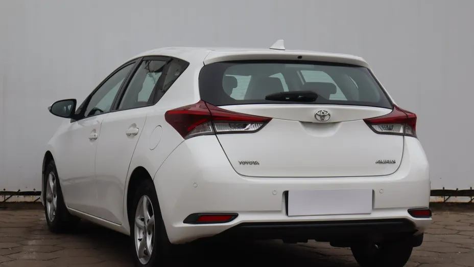 Toyota Auris -