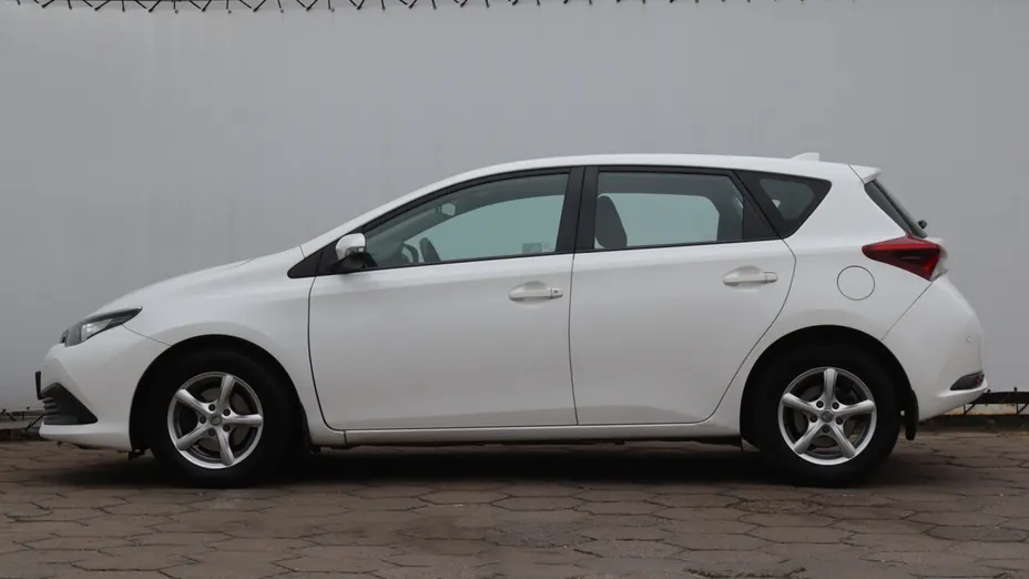 Toyota Auris -