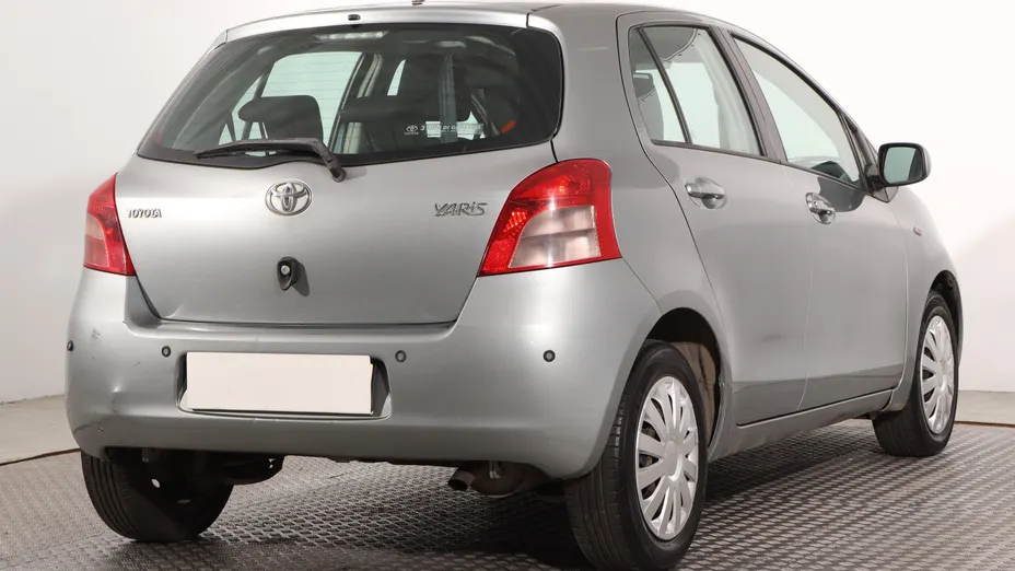 Toyota Yaris -
