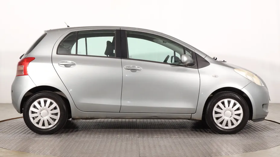 Toyota Yaris -