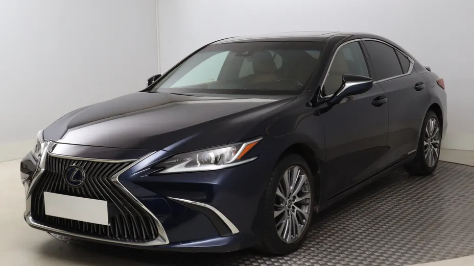 Lexus ES -