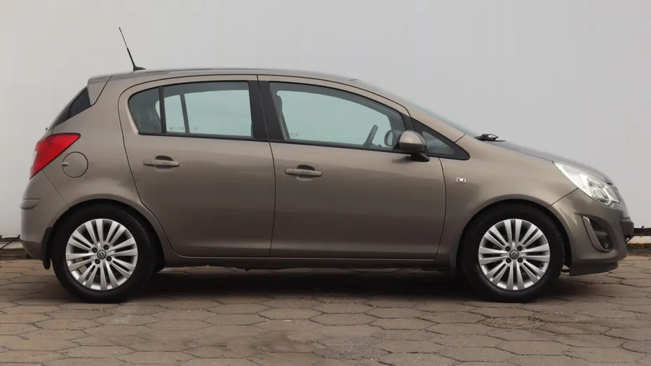 Opel Corsa -