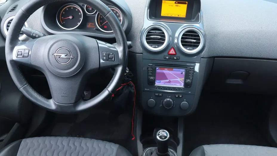 Opel Corsa -