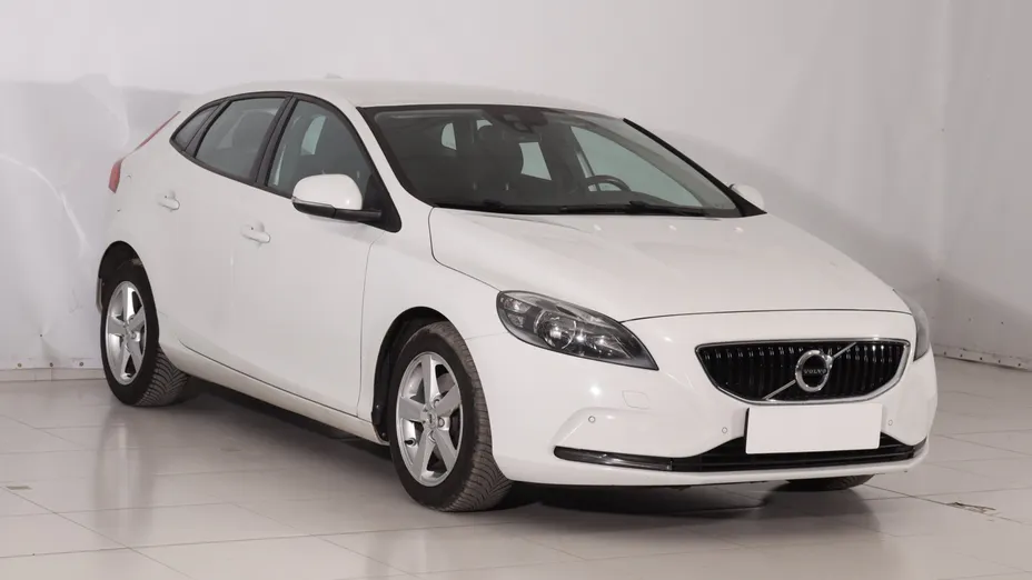 Volvo V40 -