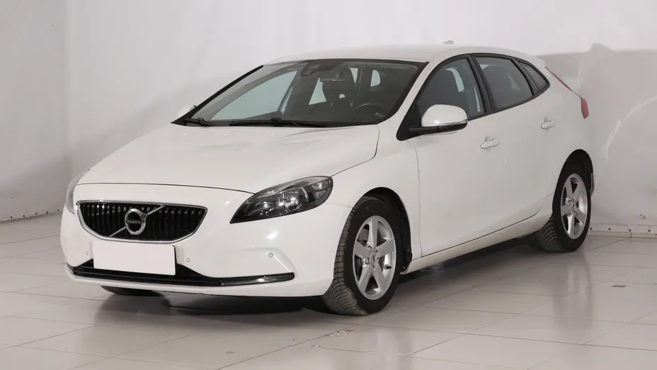 Volvo V40 -