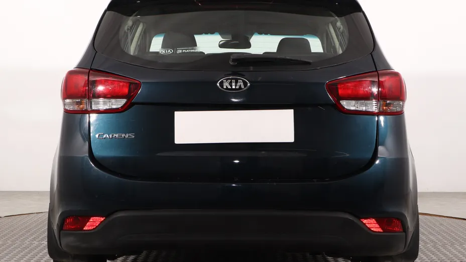 Kia Carens -