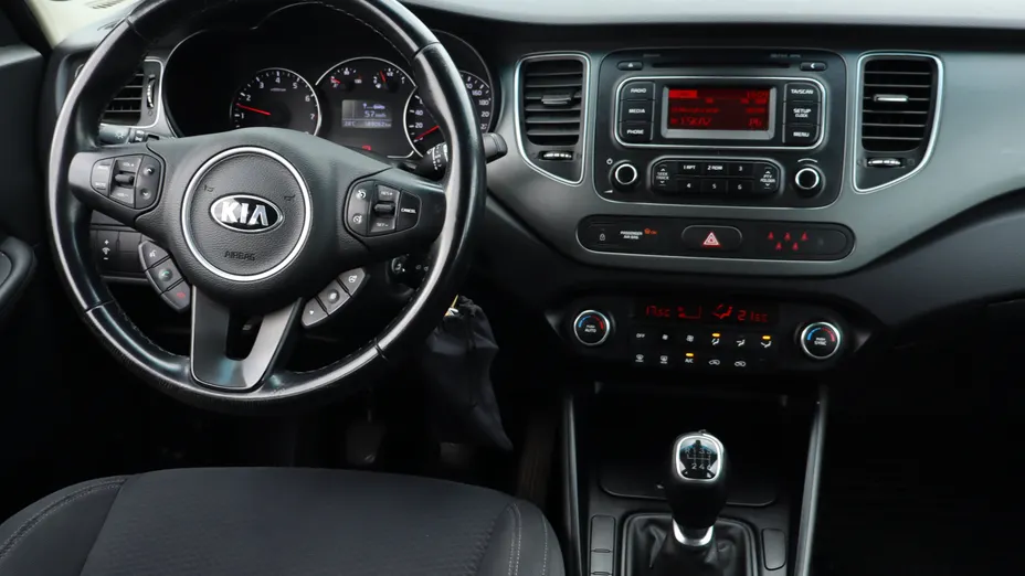 Kia Carens -