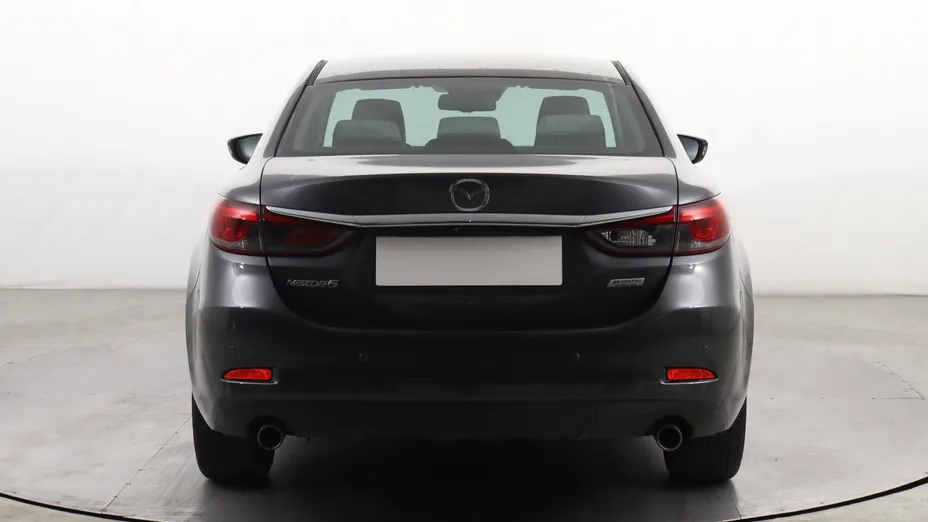 Mazda 6 -
