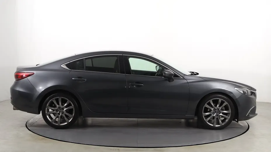 Mazda 6 -