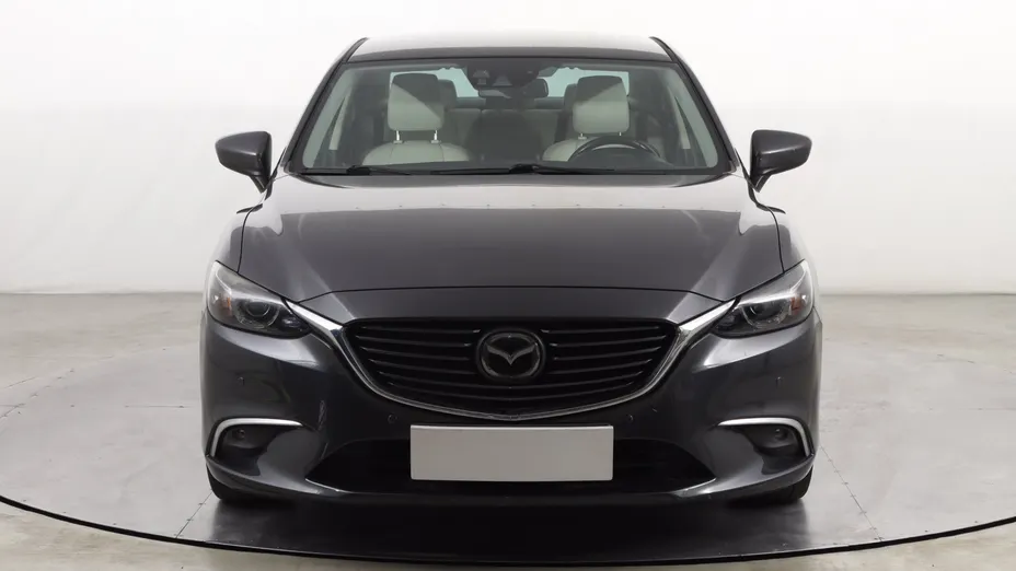 Mazda 6 -