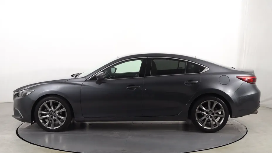 Mazda 6 -