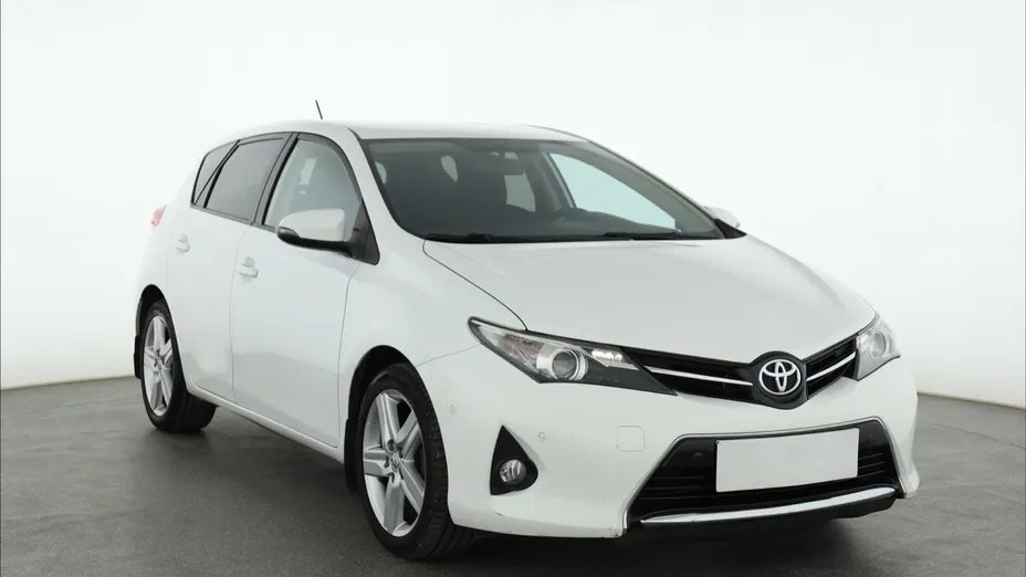 Toyota Auris -
