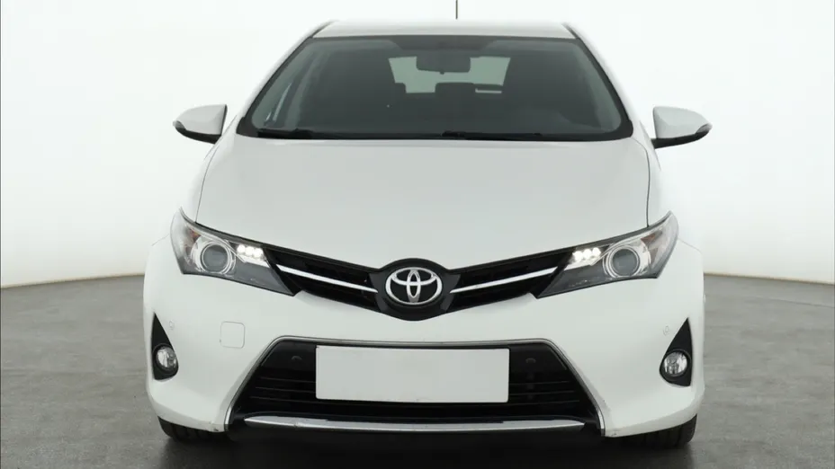 Toyota Auris -