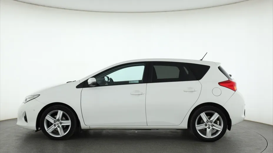 Toyota Auris -
