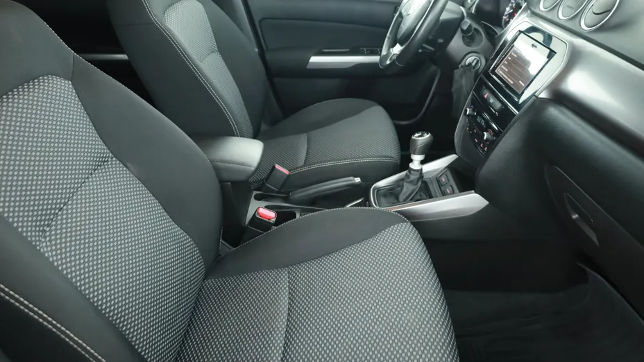 Suzuki Vitara -