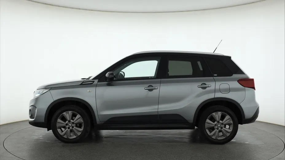 Suzuki Vitara -