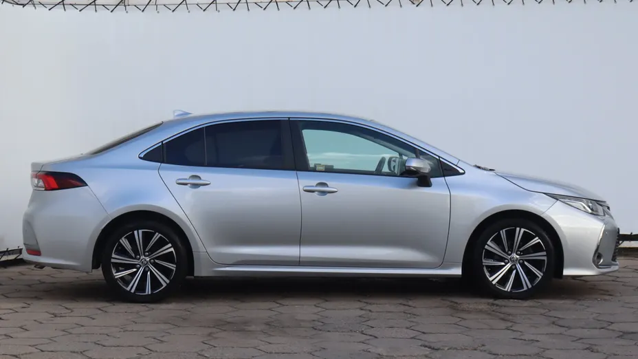 Toyota Corolla -