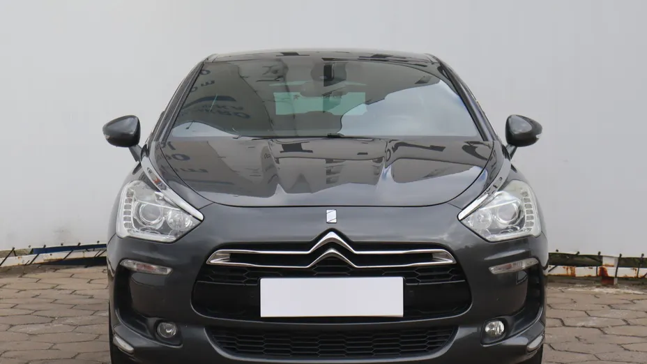 Citroen DS5 -