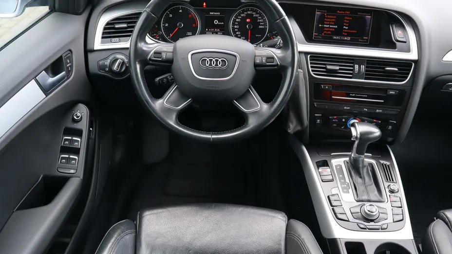 Audi A4 -