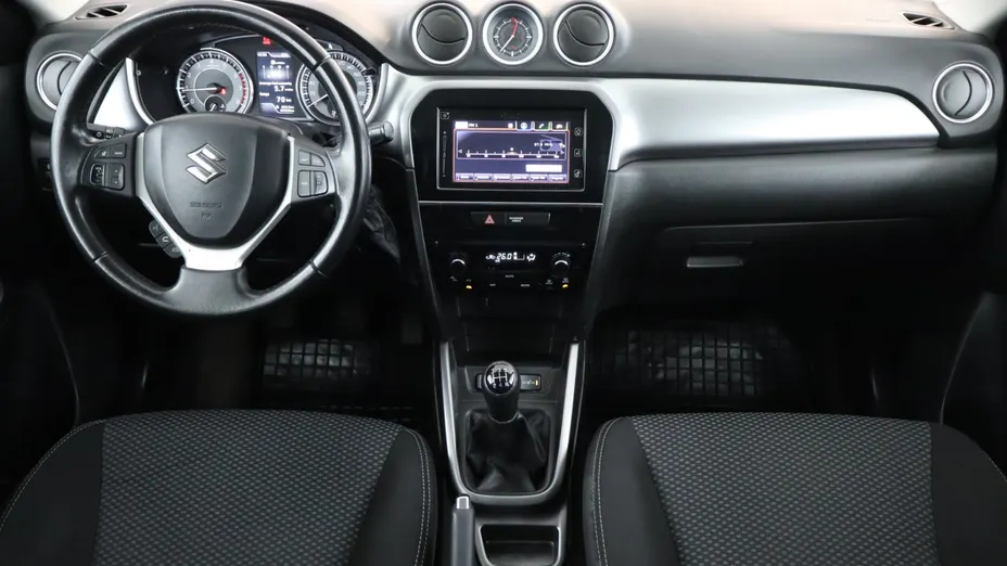Suzuki Vitara -