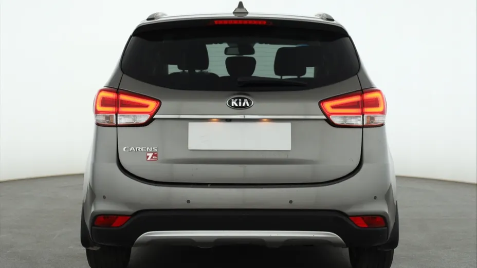Kia Carens -
