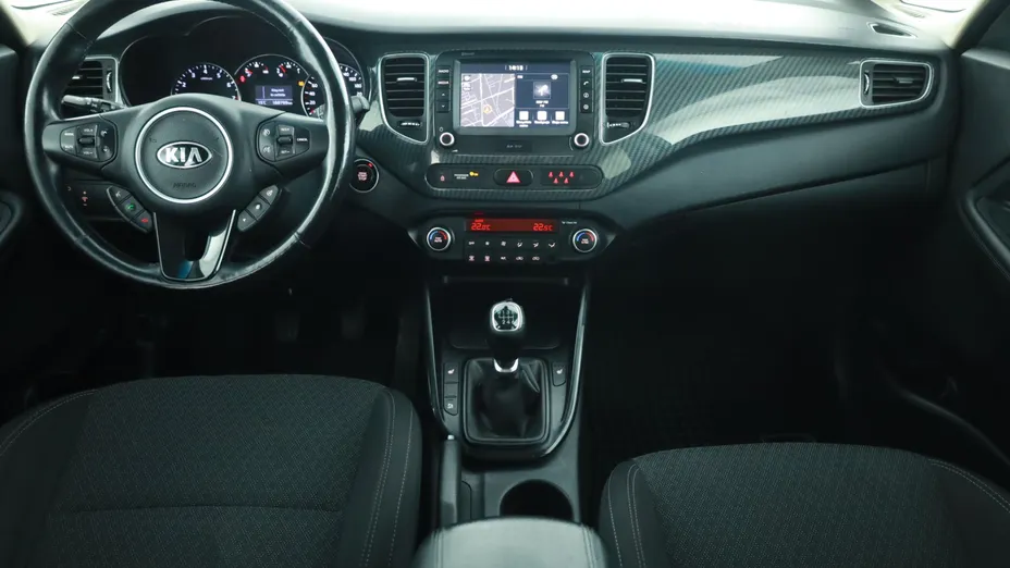 Kia Carens -