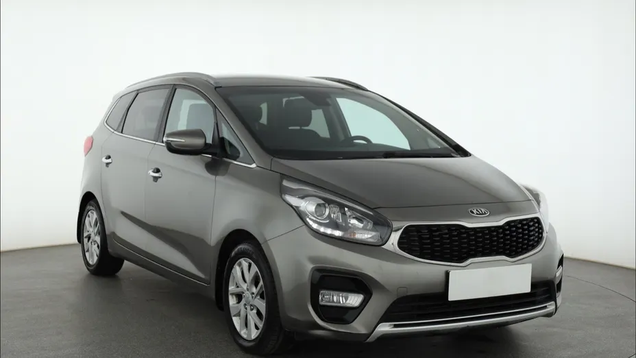 Kia Carens -