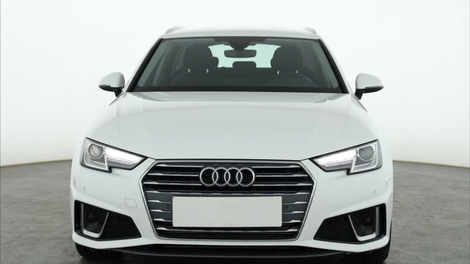 Audi A4 -