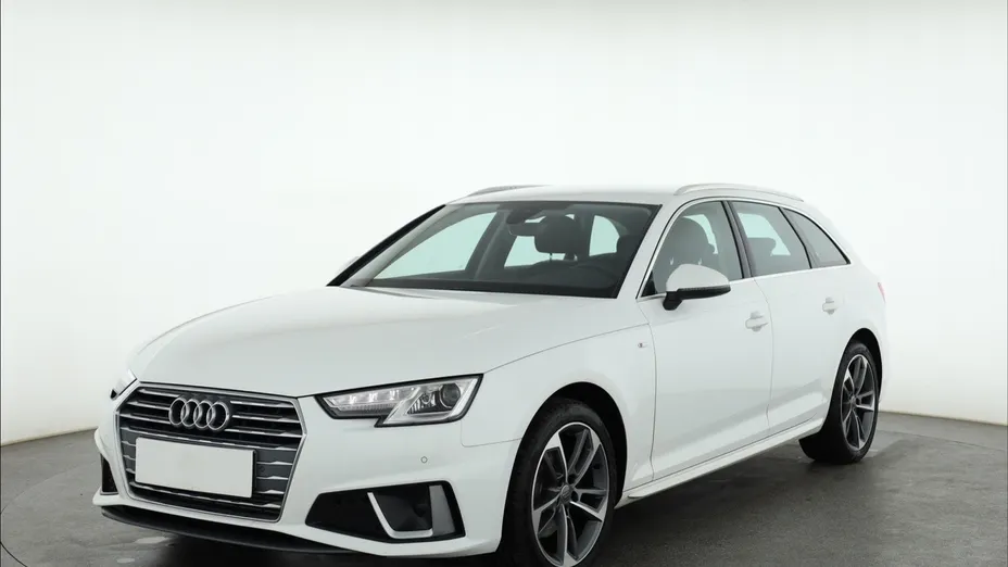 Audi A4 -
