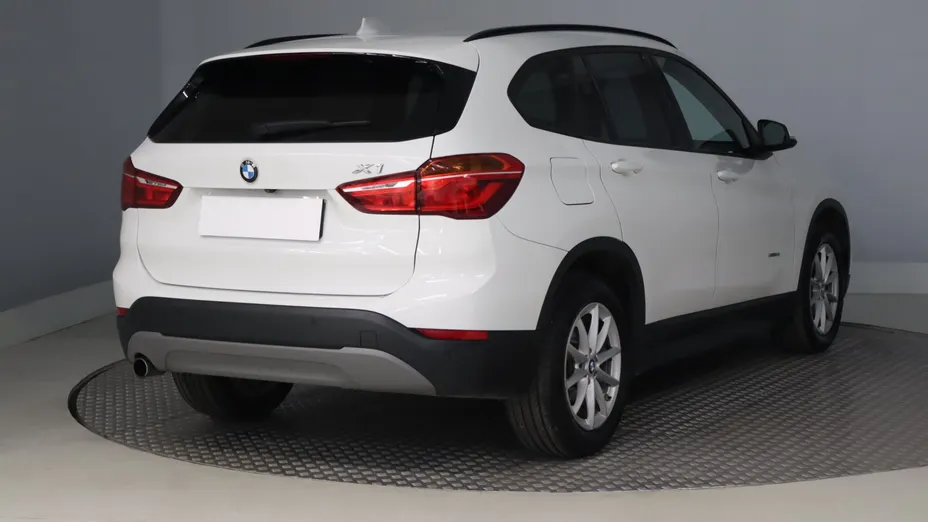 BMW X1 -