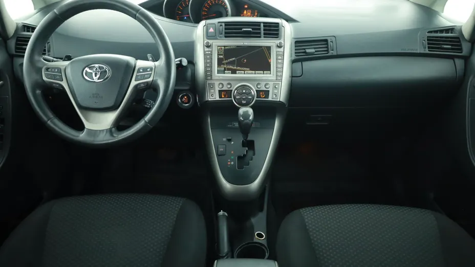 Toyota Verso -