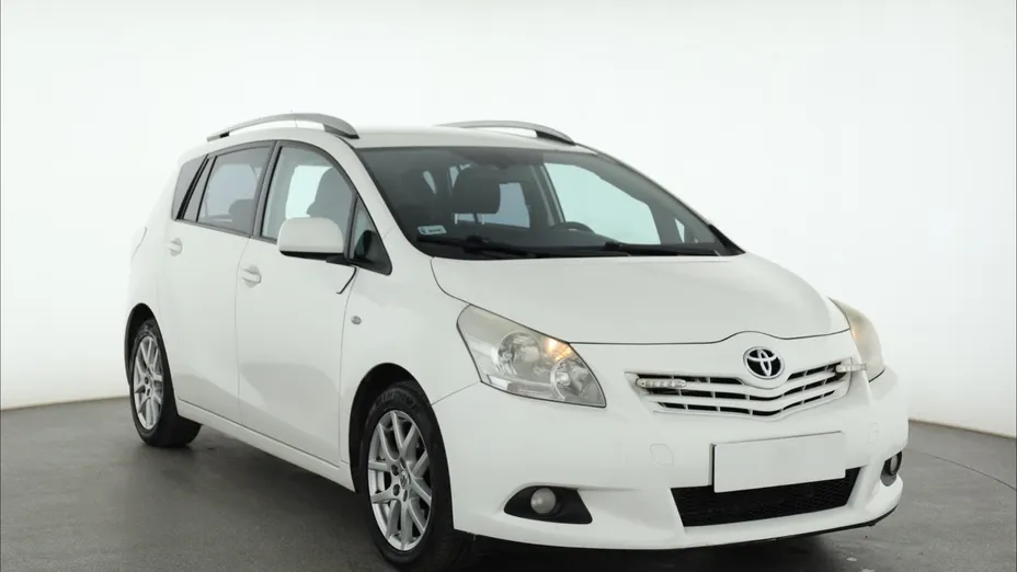 Toyota Verso -