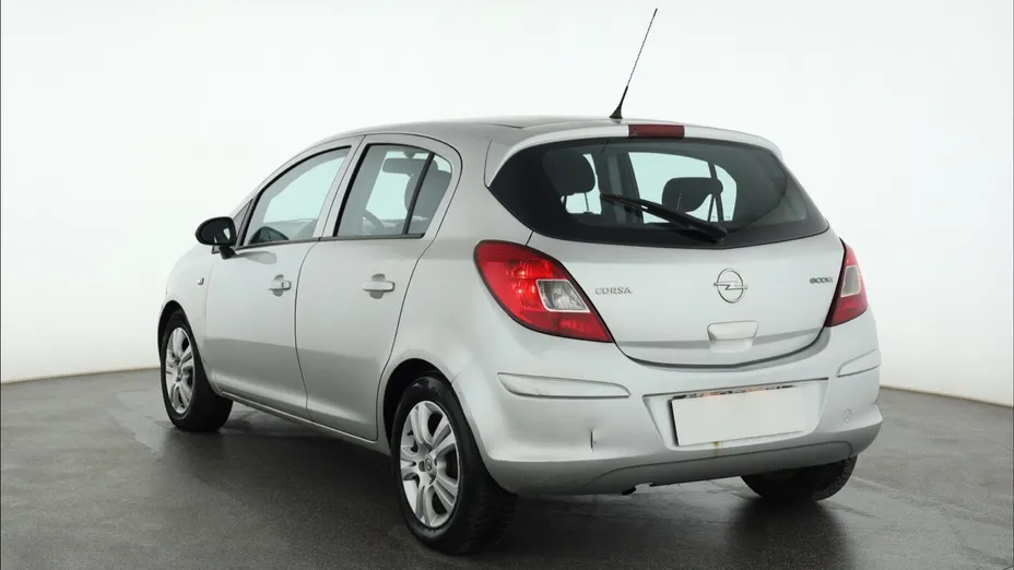 Opel Corsa -