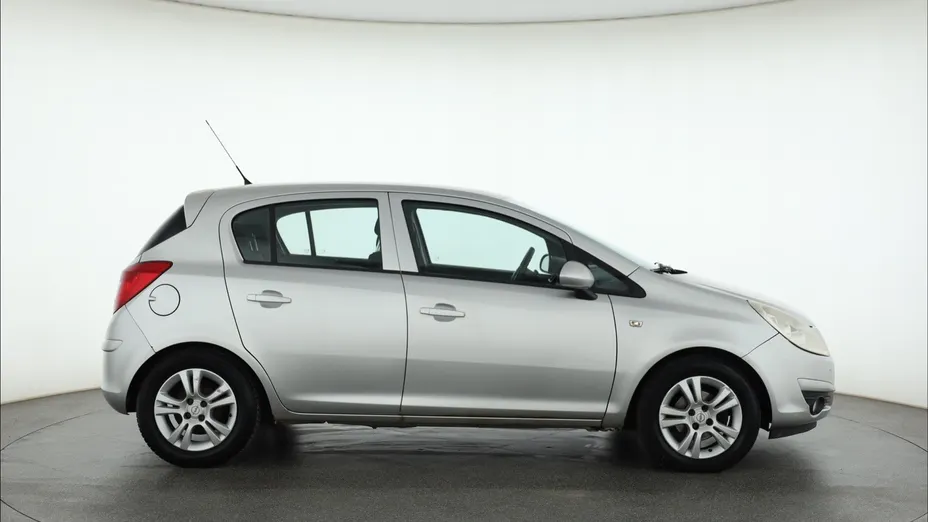 Opel Corsa -