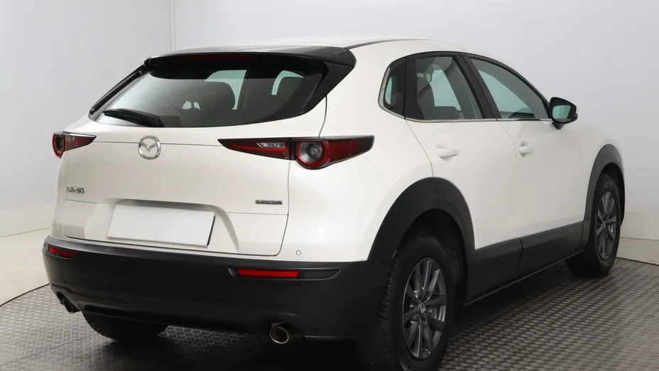 Mazda CX-30 -