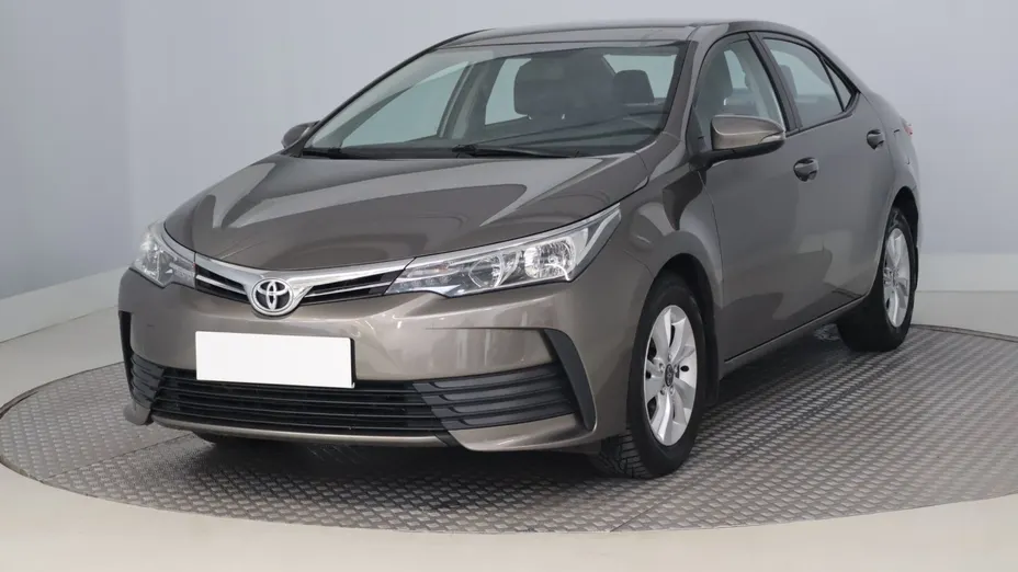 Toyota Corolla -