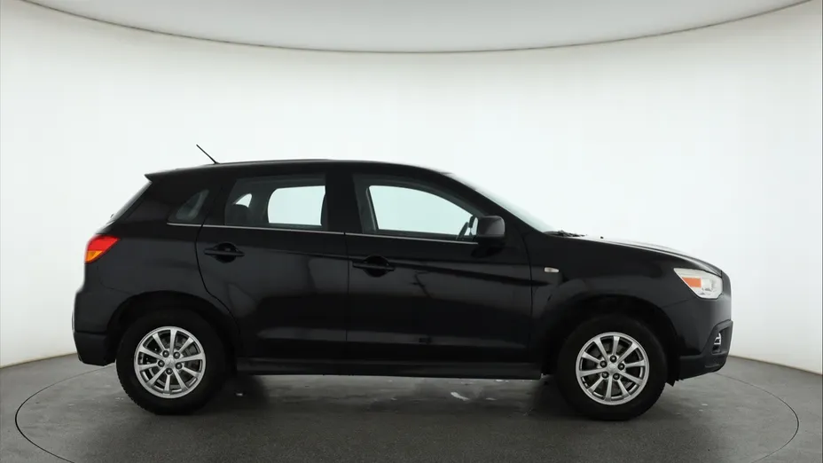 Mitsubishi ASX -
