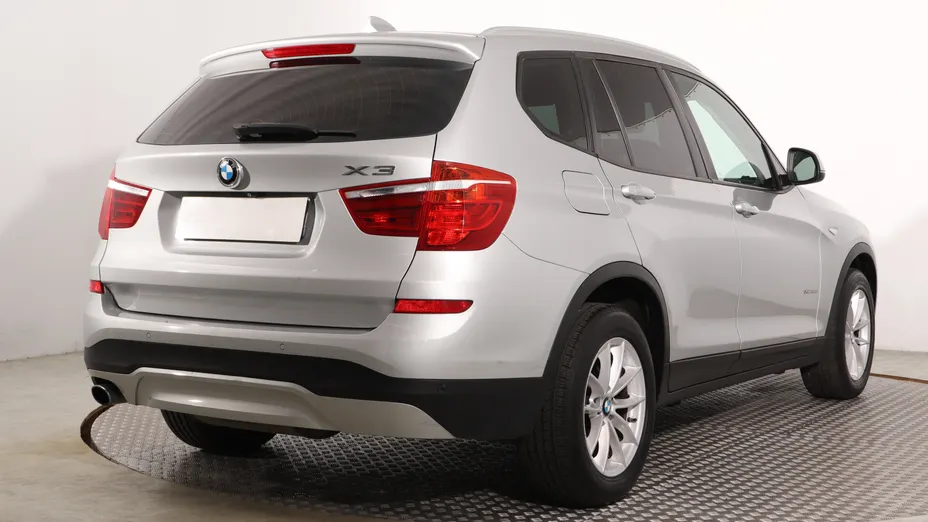 BMW X3 -