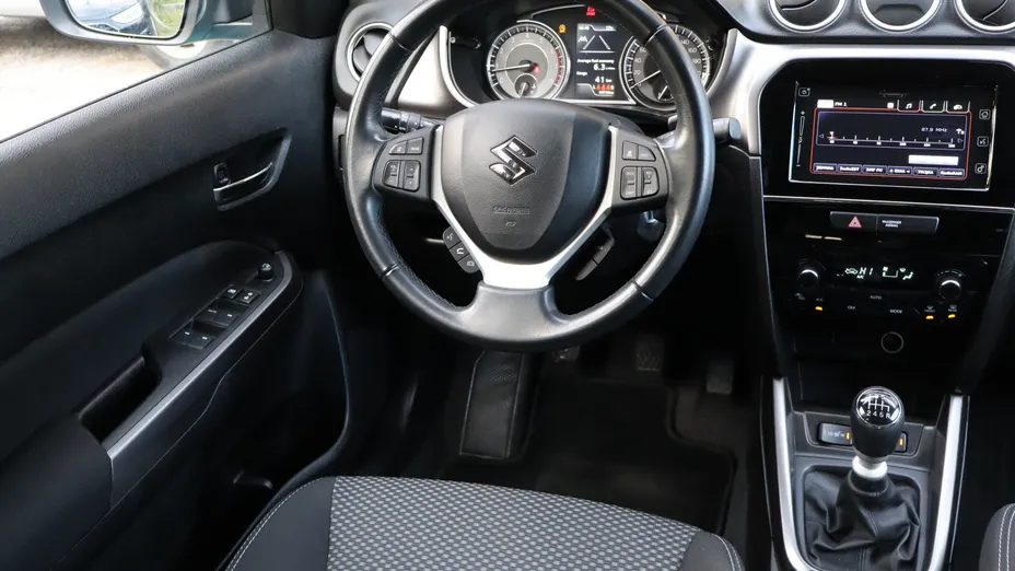 Suzuki Vitara -