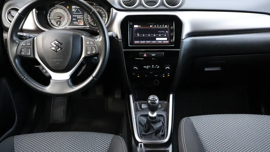 Suzuki Vitara -
