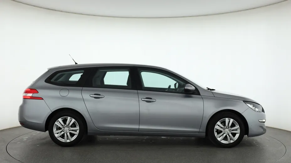 Peugeot 308 -