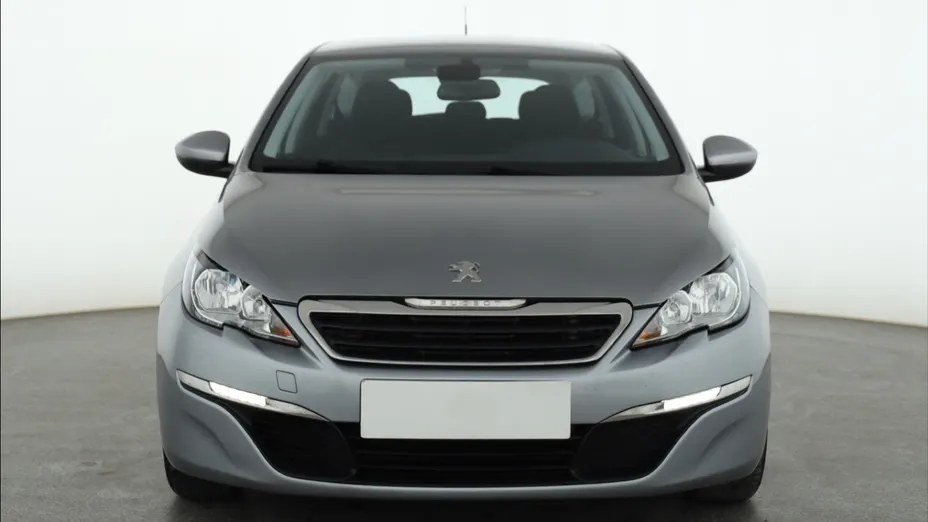 Peugeot 308 -