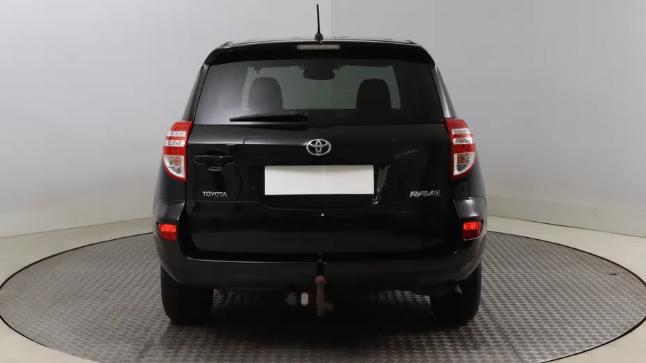 Toyota RAV4 -