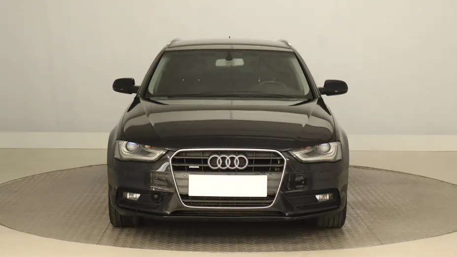 Audi A4 -
