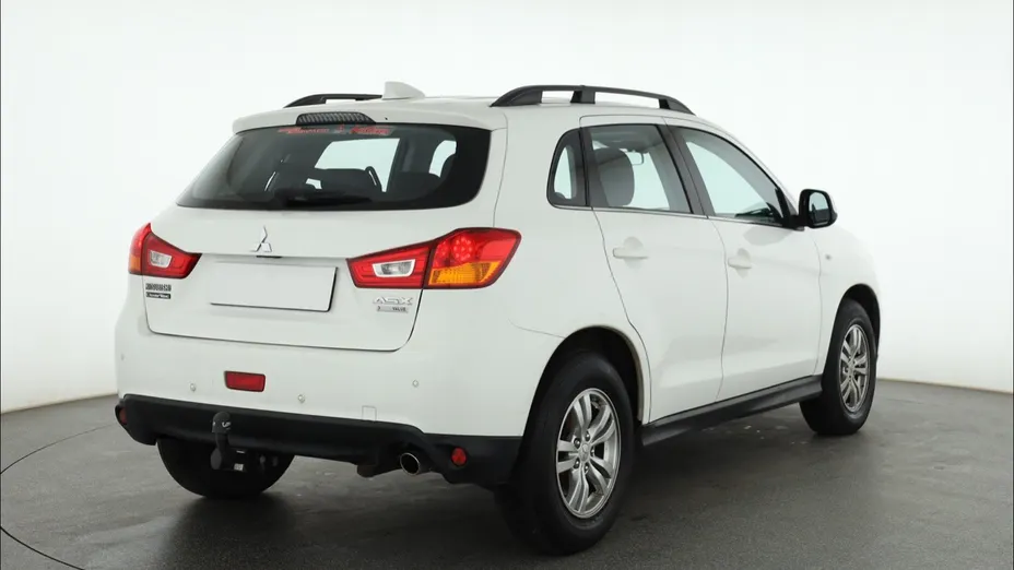 Mitsubishi ASX -