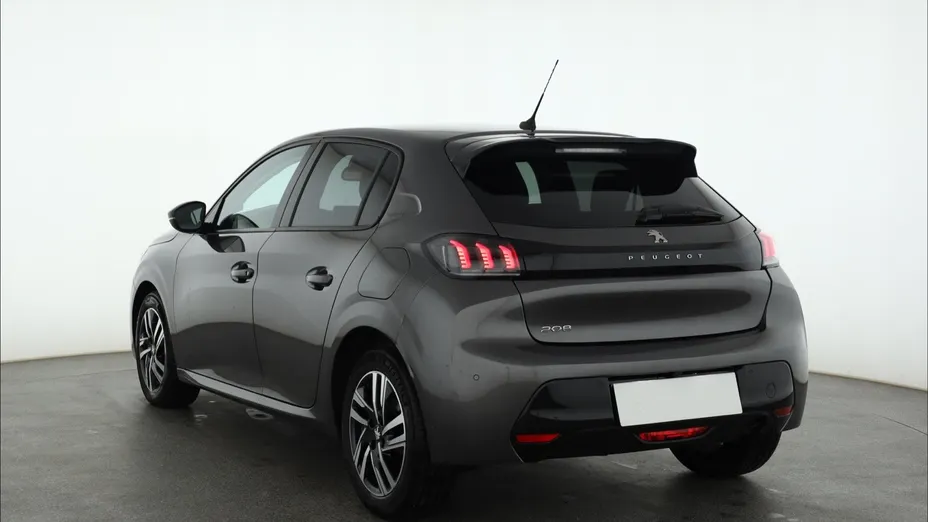 Peugeot 208 -