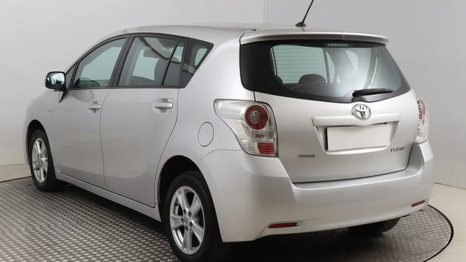 Toyota Verso -