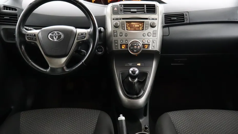 Toyota Verso -