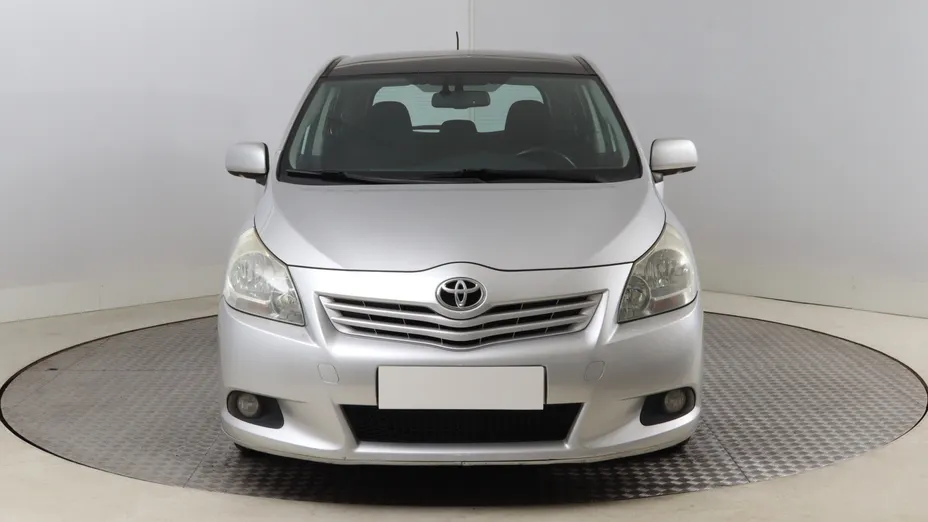 Toyota Verso -